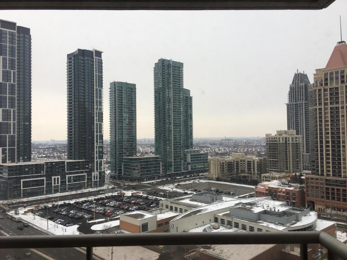 Maplewood Suites - Square One Mississauga Zewnętrze zdjęcie