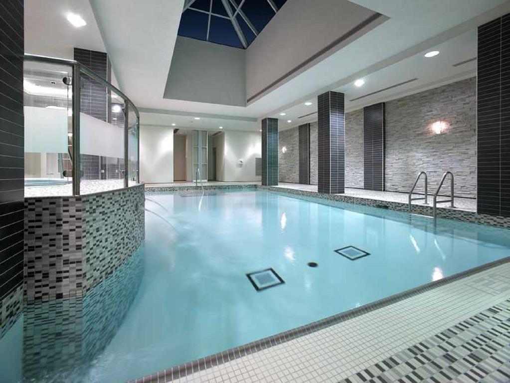 Maplewood Suites - Square One Mississauga Zewnętrze zdjęcie
