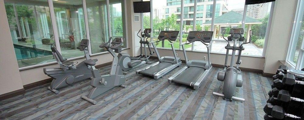 Maplewood Suites - Square One Mississauga Zewnętrze zdjęcie